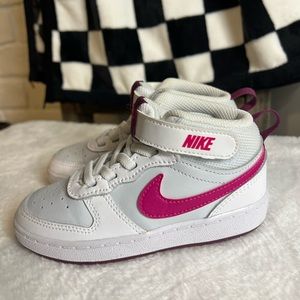 Girls size 9 Nike high top